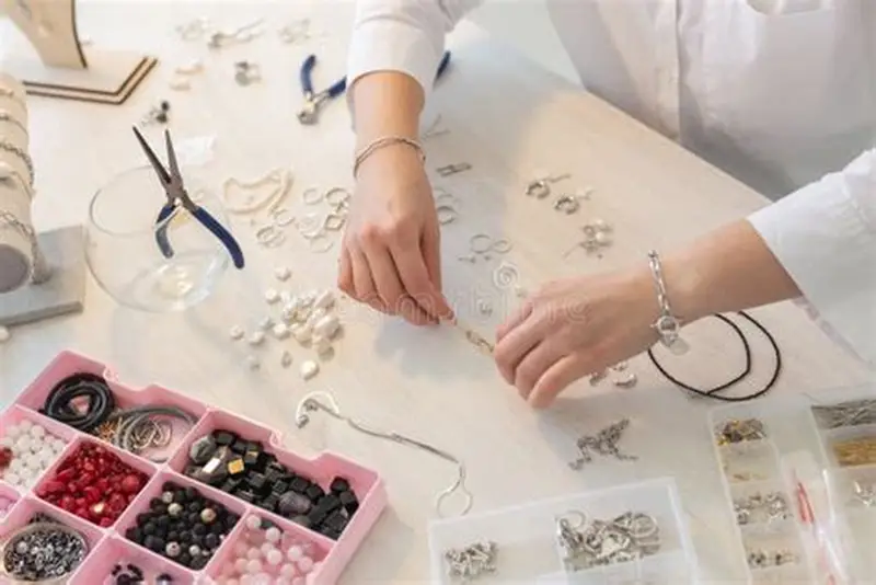 Diploma in Jewellery Making